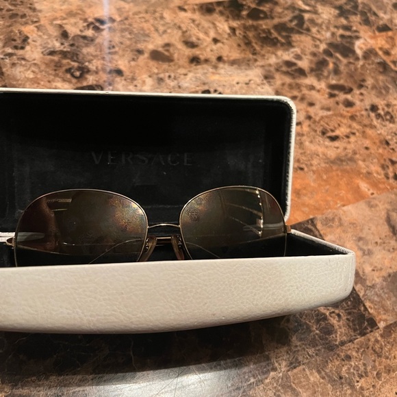 Versace Sunglasses - Picture 3 of 8